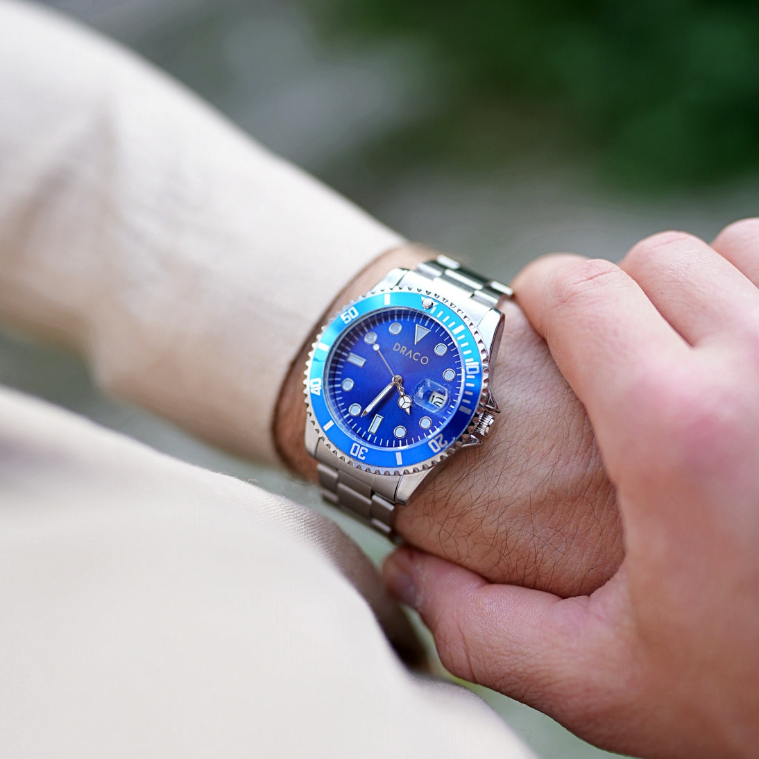 Ceas Nebula - Albastru